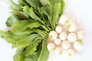 Turnip-greens-food-rich-in-calcium-doctorfolk