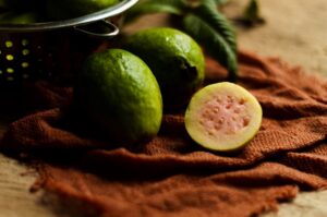 The Nutrient Powerhouse: Guava's Pregnancy Benefits